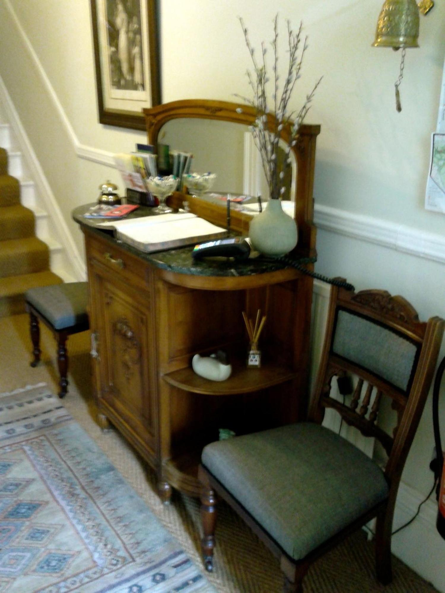 Cornerstones Guest House Sale Buitenkant foto