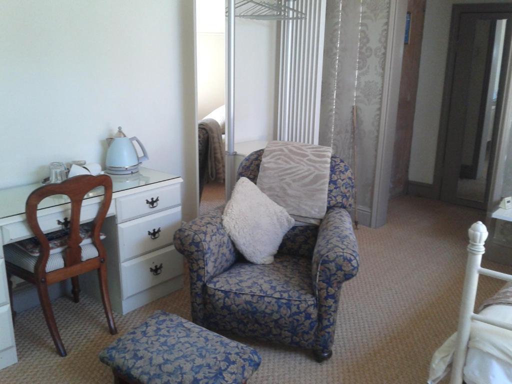 Cornerstones Guest House Sale Kamer foto